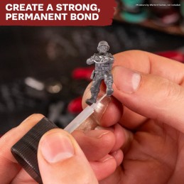 Colle - Thin Plastic Glue